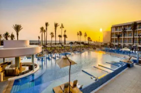 Hilton Skanes Beach Resort